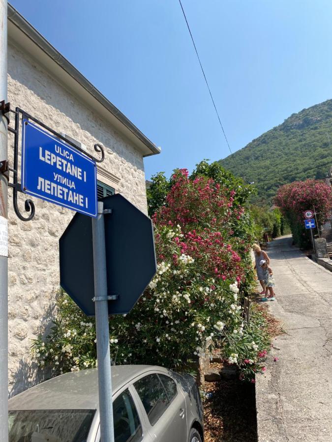 Apartman Irena Tivat Exterior foto