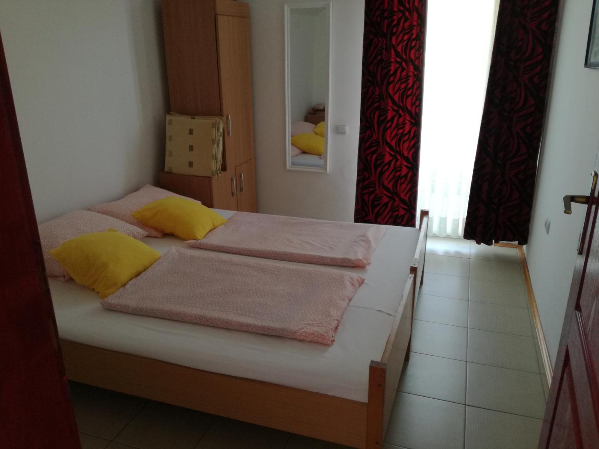 Apartman Irena Tivat Exterior foto