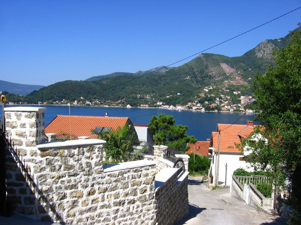Apartman Irena Tivat Exterior foto