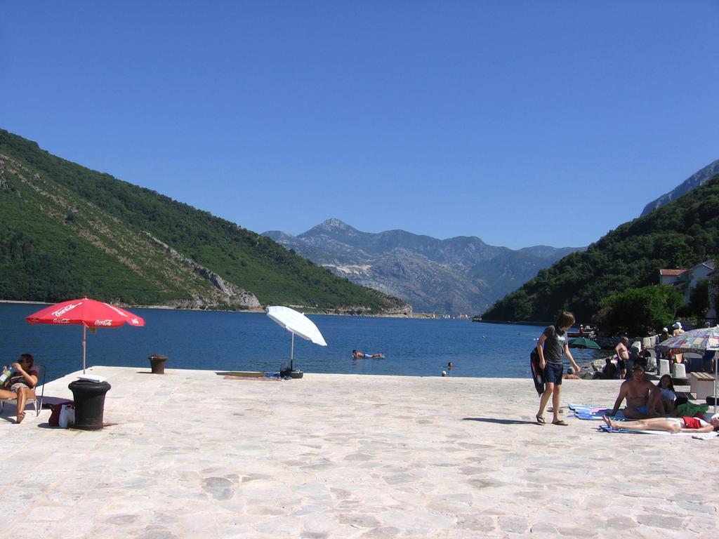 Apartman Irena Tivat Exterior foto