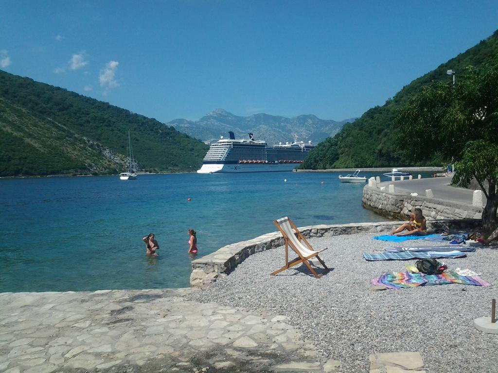 Apartman Irena Tivat Exterior foto