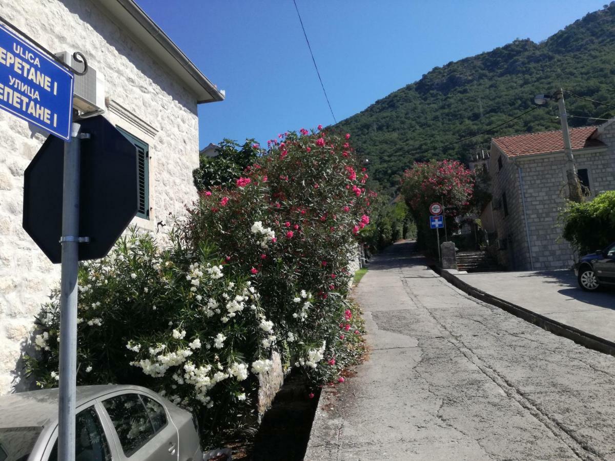 Apartman Irena Tivat Exterior foto
